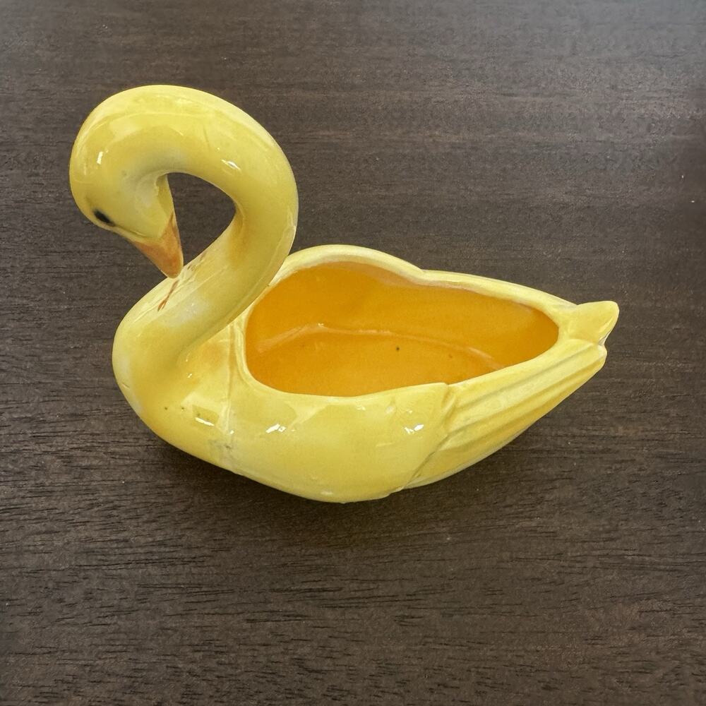 Vintage Swan Handmade Ceramic Yellow Planter Candy Bowl Trinket Dish 1973 Damage